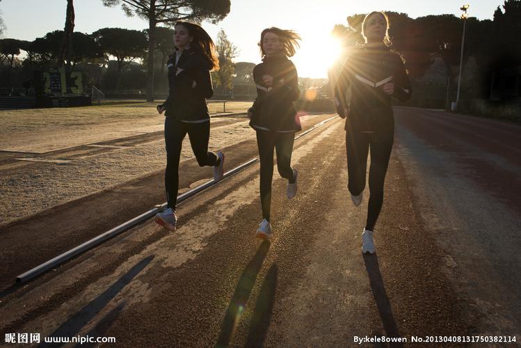 场比赛中 场比赛中