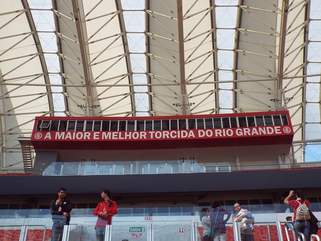 里夫斯不断 里夫斯不断